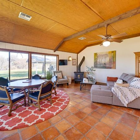 Quiet Bandera Country Home With Medina River Access! Buitenkant foto